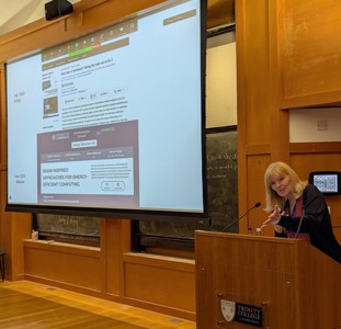 Pxl 20250923 145650735 2