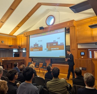 Pxl 20250925 110827149