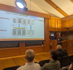 Pxl 20250924 083106432