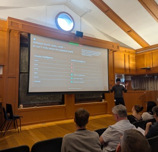 Pxl 20250923 153545948